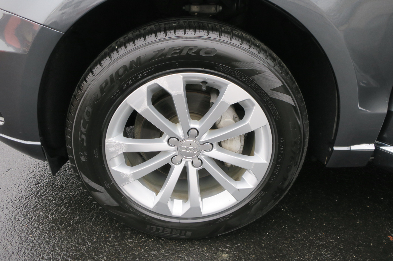 Audi Q5 2.0T Premium quattro 2017