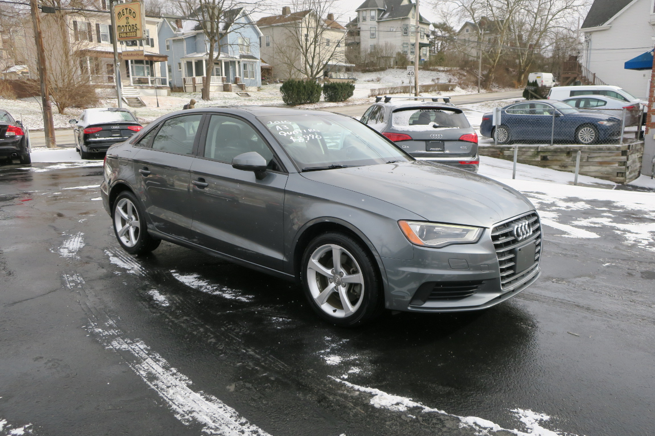 Audi S3 2.0T Premium Plus quattro 2015