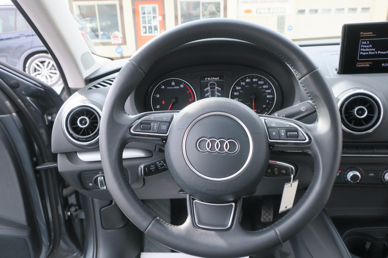 Audi S3 2.0T Premium Plus quattro 2015