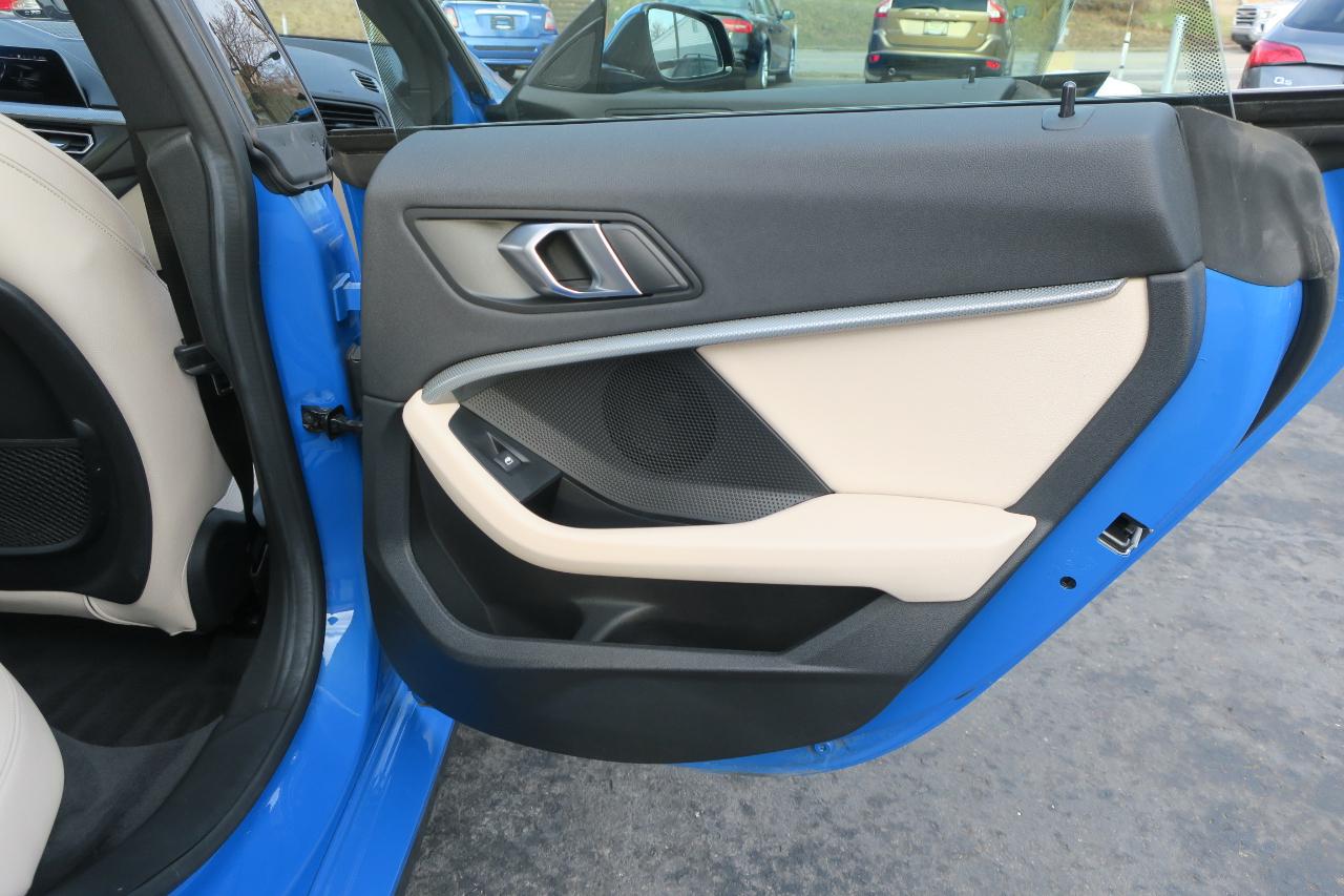 BMW 2-Series Gran Coupe 228i xDrive 2021