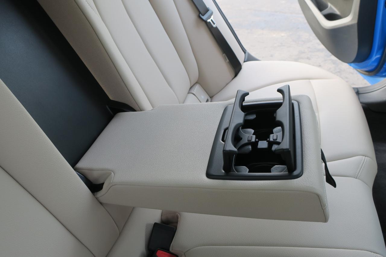 BMW 2-Series Gran Coupe 228i xDrive 2021