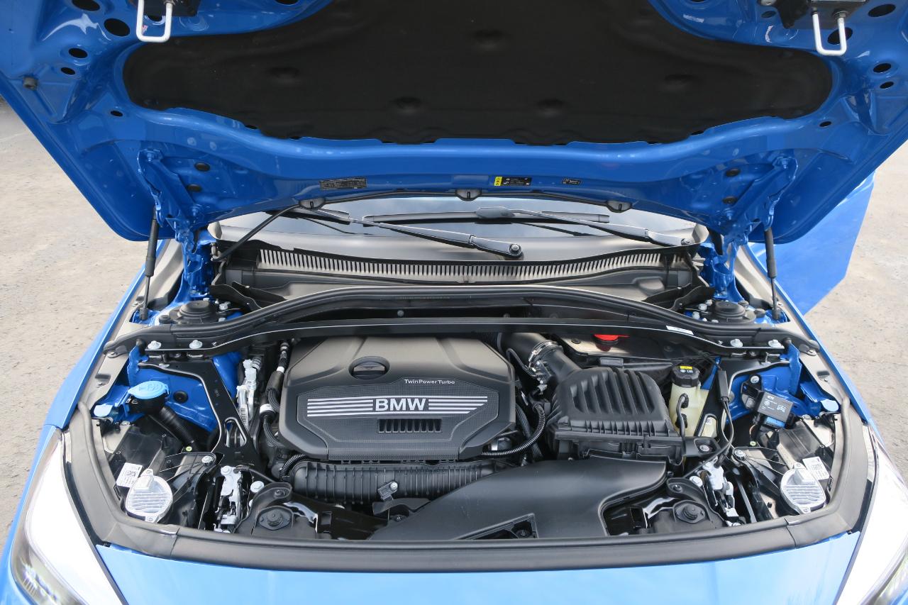 BMW 2-Series Gran Coupe 228i xDrive 2021