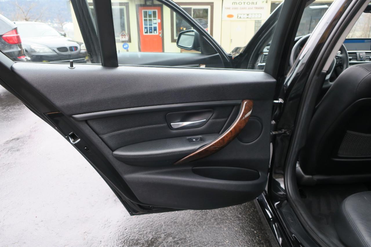 BMW 3-Series 328i xDrive Sedan 2015