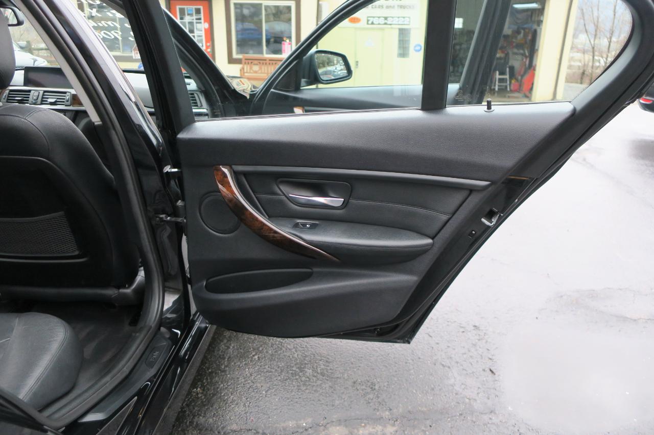 BMW 3-Series 328i xDrive Sedan 2015