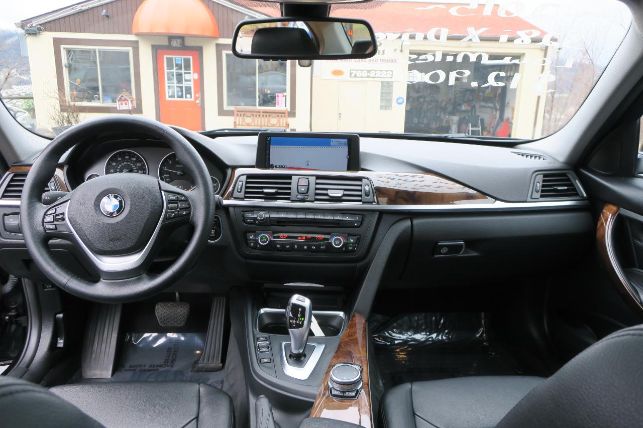 BMW 3-Series 328i xDrive Sedan 2015