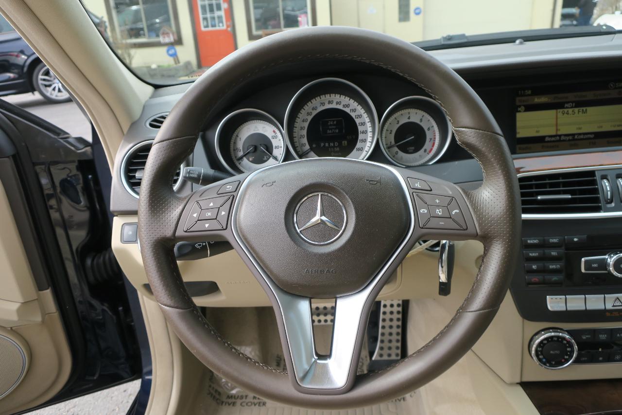 Mercedes-Benz C-Class C300 4MATIC Luxury Sedan 2012