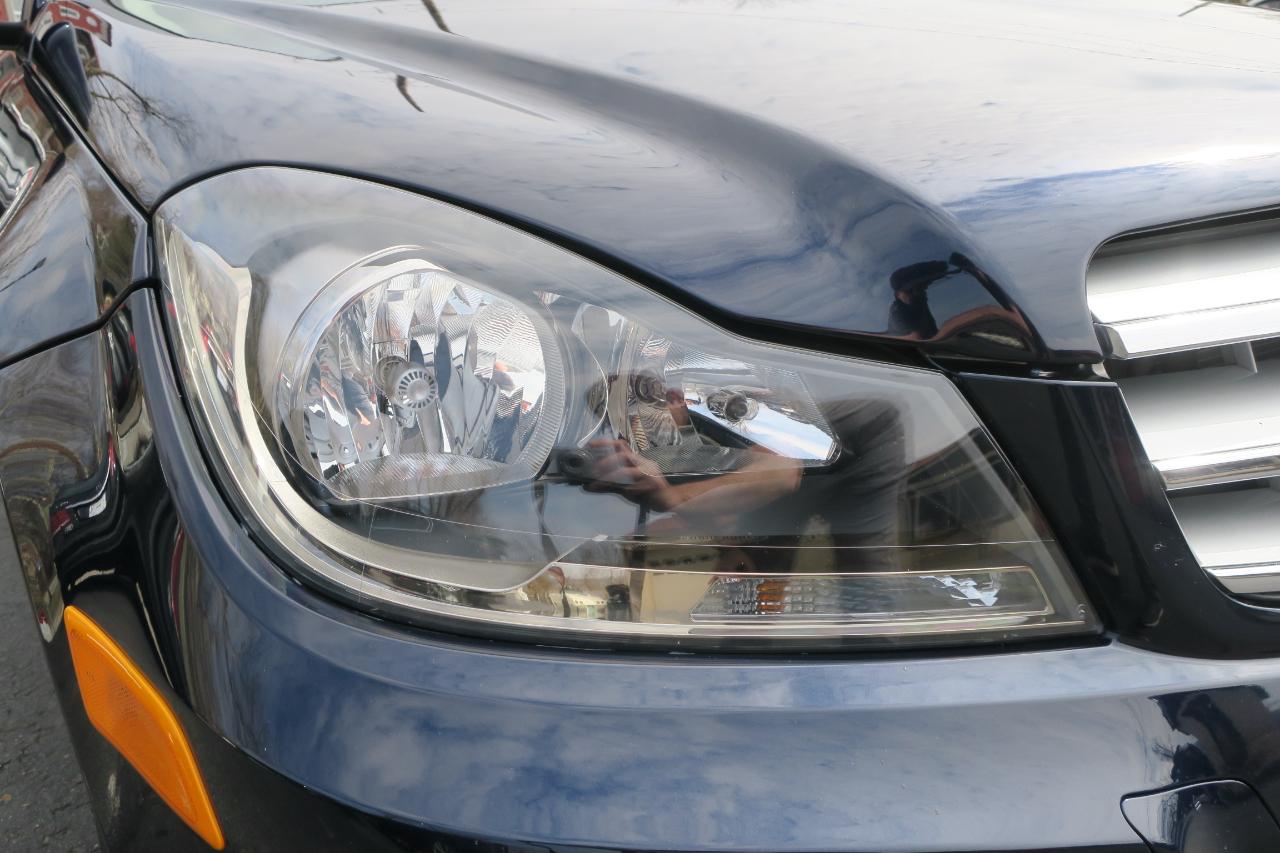 Mercedes-Benz C-Class C300 4MATIC Luxury Sedan 2012