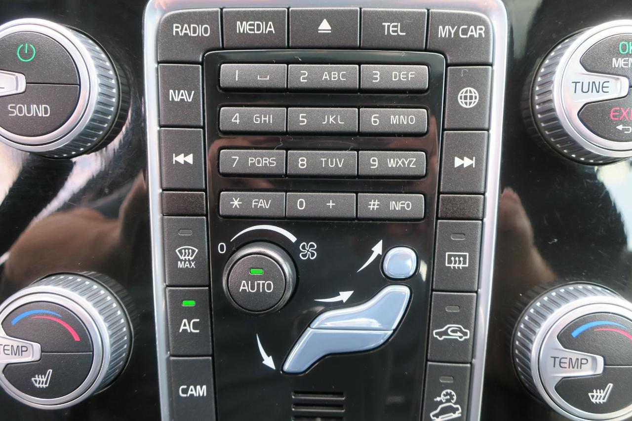 Volvo V60 Cross Country T5 Platinum 2016