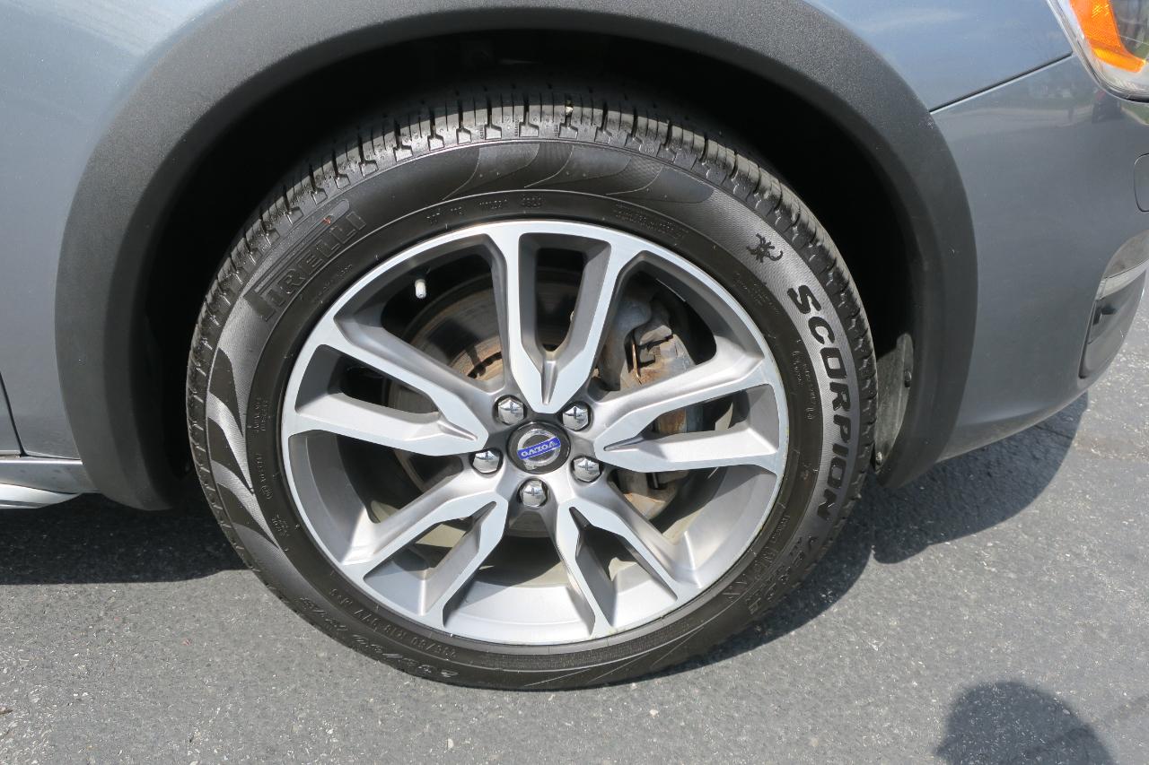 Volvo V60 Cross Country T5 Platinum 2016