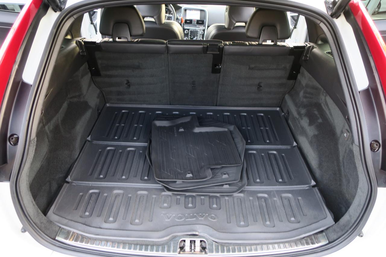 Volvo XC60 3.0 Platinum 4WD R-Design 2014