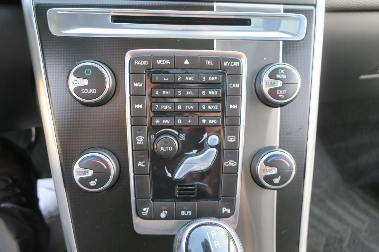 Volvo XC60 3.0 Platinum 4WD R-Design 2014