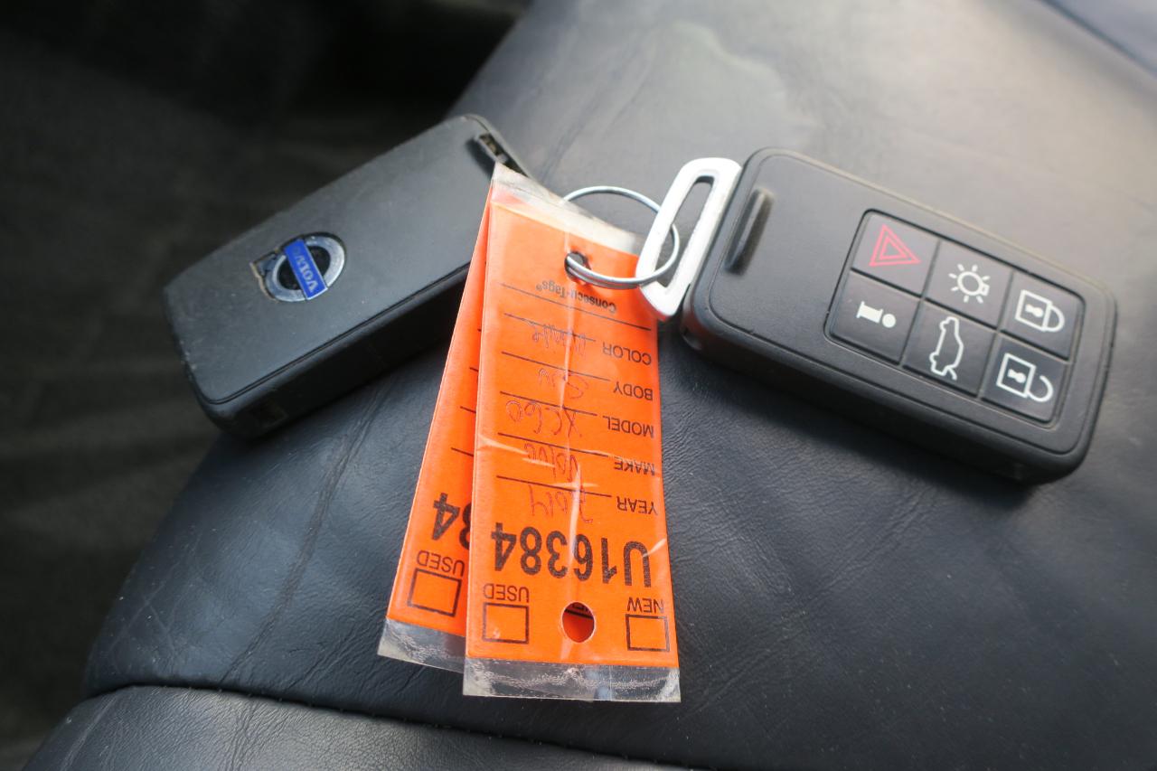 Volvo XC60 3.0 Platinum 4WD R-Design 2014