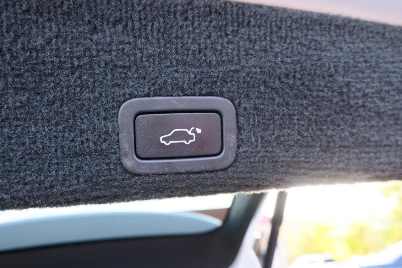 Volvo XC60 3.0 Platinum 4WD R-Design 2014