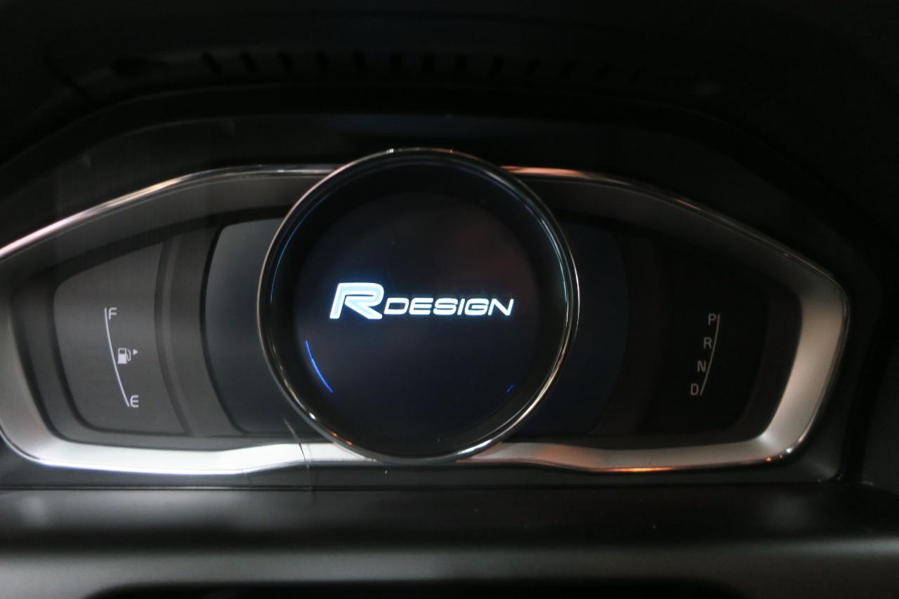 Volvo XC60 3.0 Platinum 4WD R-Design 2014
