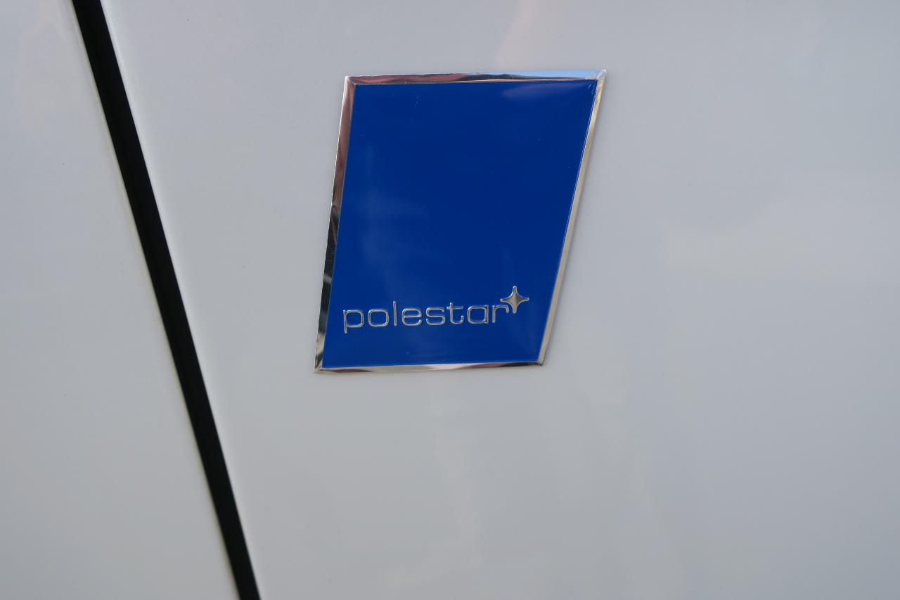 Volvo XC60 3.0 Platinum 4WD R-Design 2014