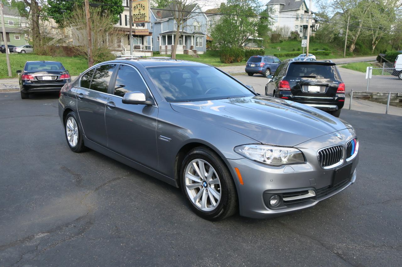 BMW 5-Series 528i xDrive 2016