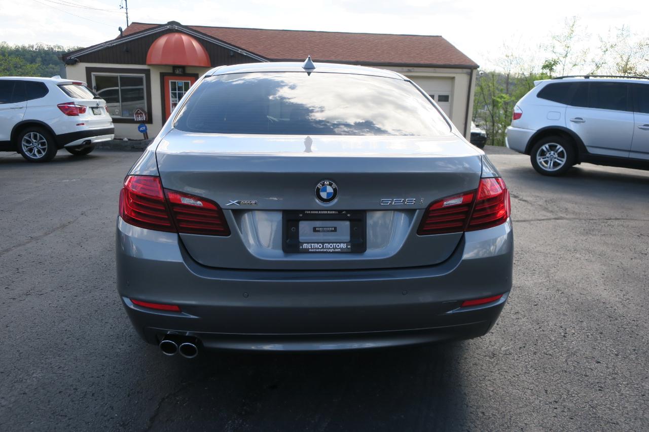 BMW 5-Series 528i xDrive 2016