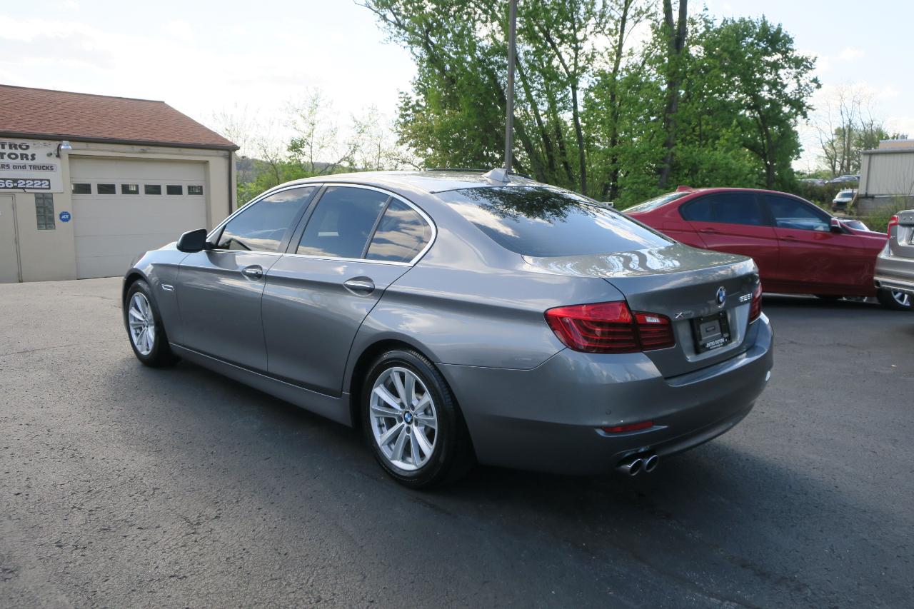 BMW 5-Series 528i xDrive 2016
