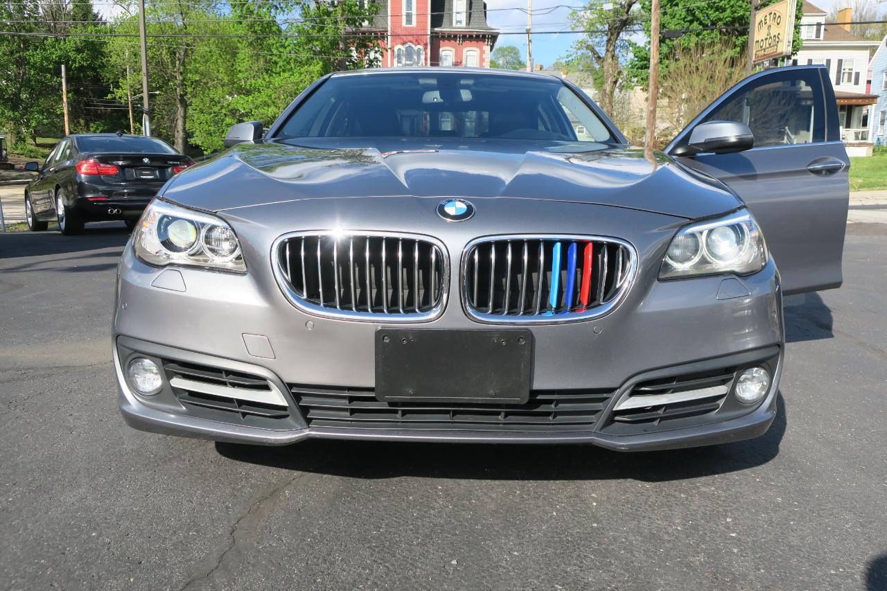 BMW 5-Series 528i xDrive 2016