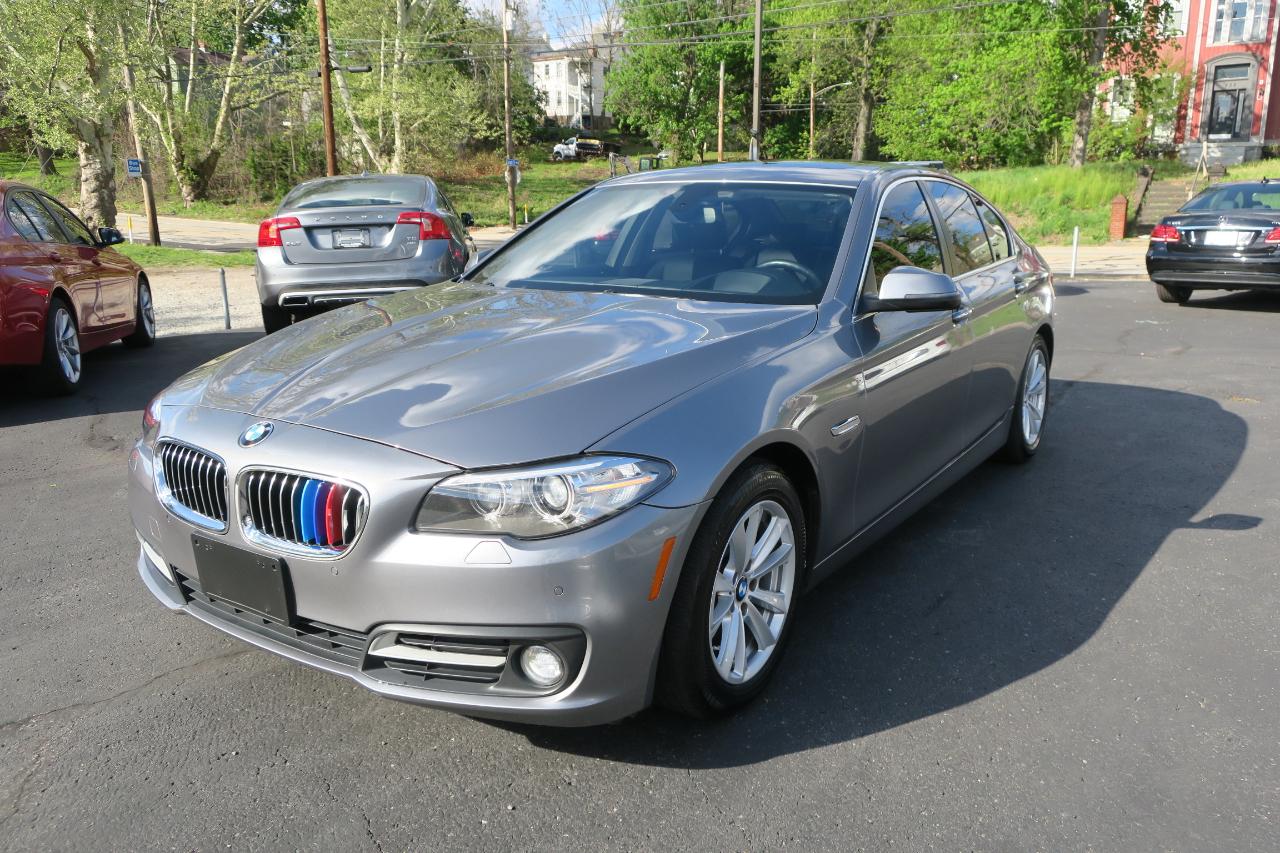 BMW 5-Series 528i xDrive 2016