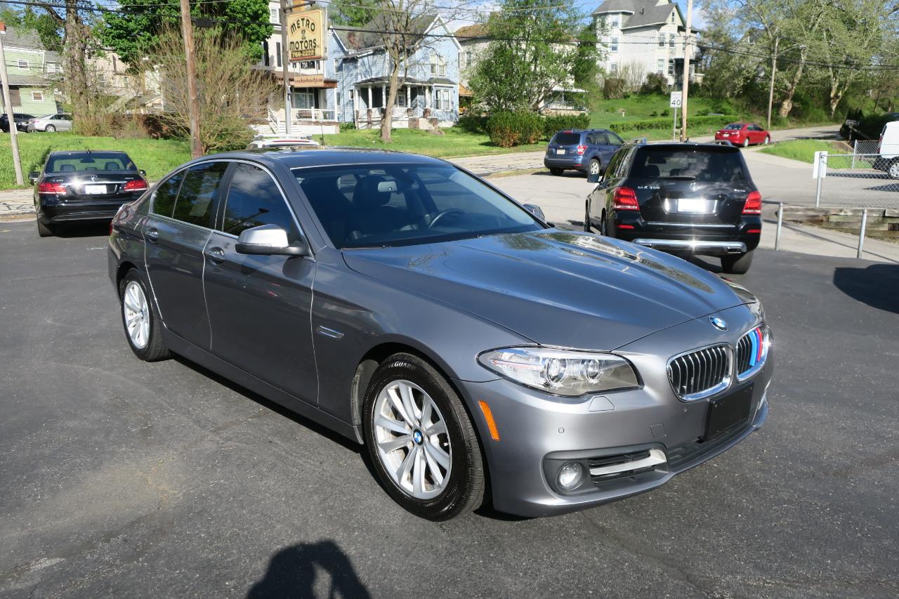 BMW 5-Series 528i xDrive 2016