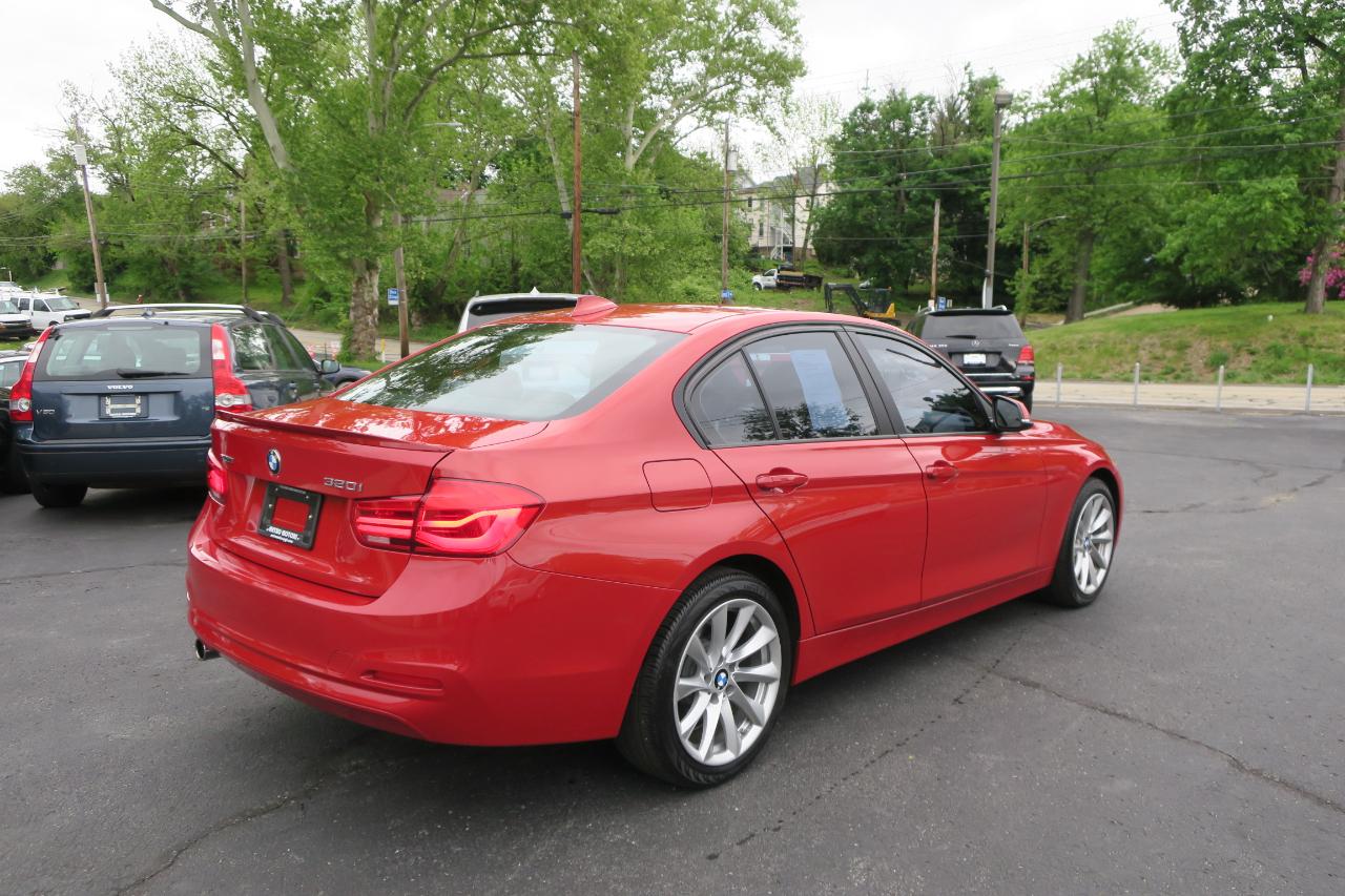 BMW 3-Series 320i xDrive Sedan 2016
