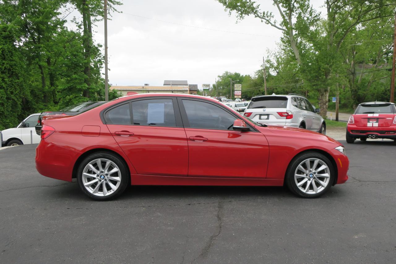 BMW 3-Series 320i xDrive Sedan 2016