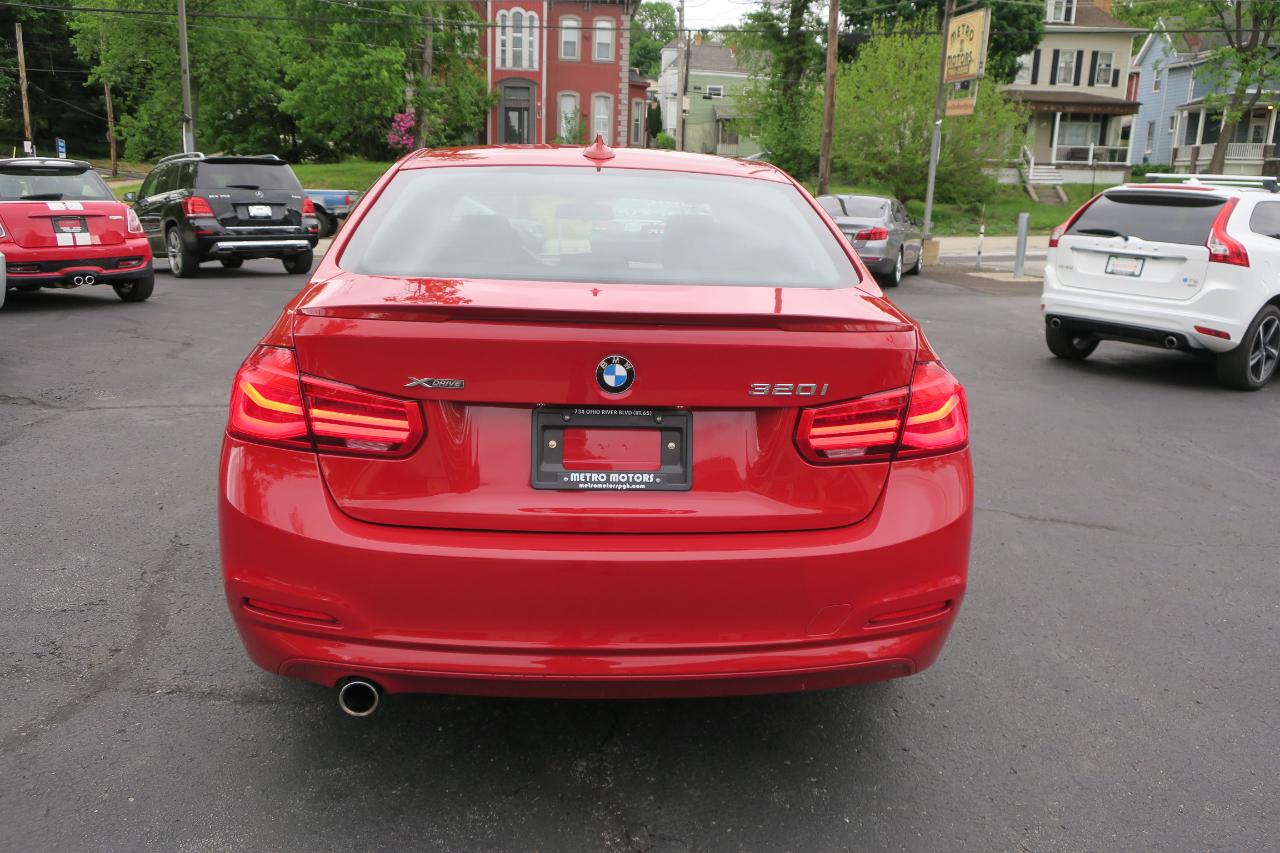 BMW 3-Series 320i xDrive Sedan 2016