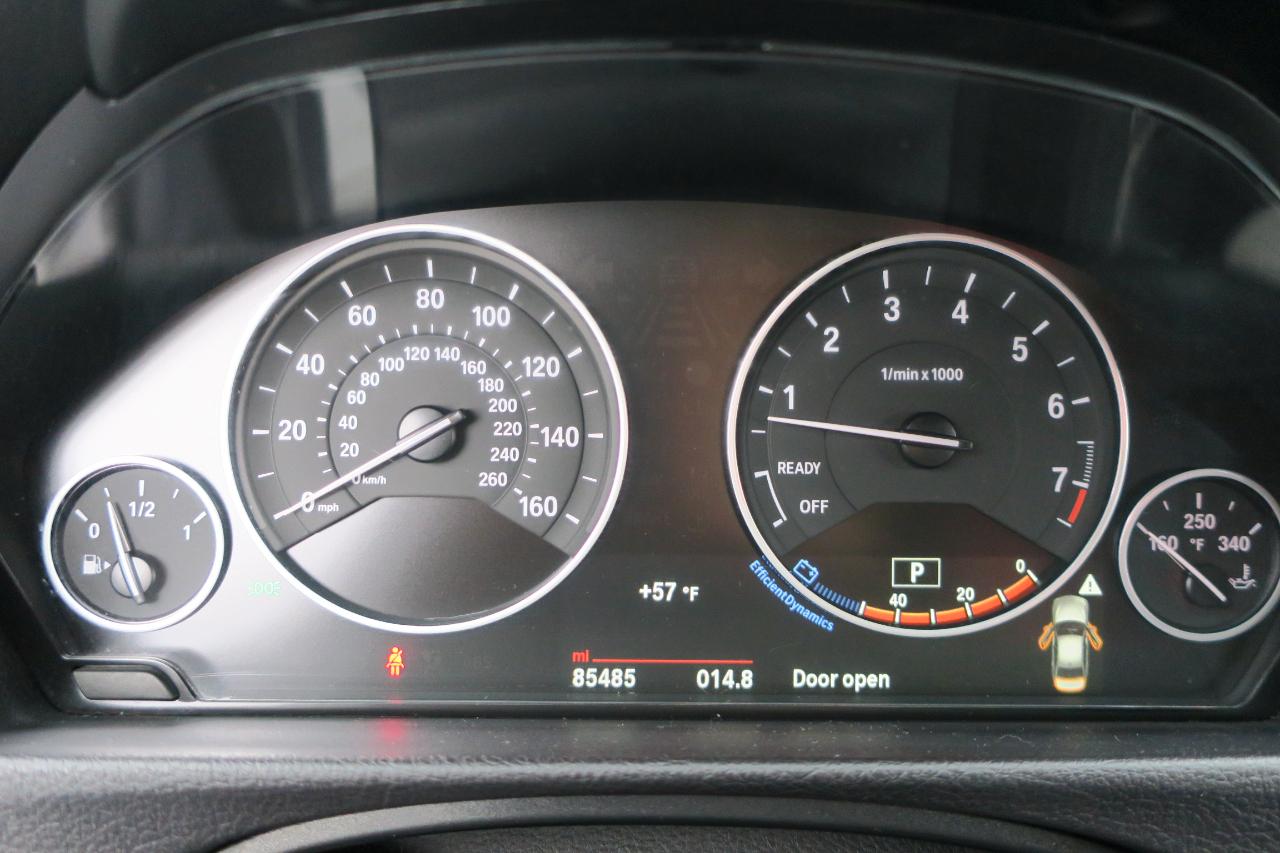 BMW 3-Series 320i xDrive Sedan 2016