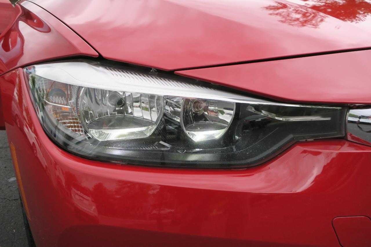BMW 3-Series 320i xDrive Sedan 2016