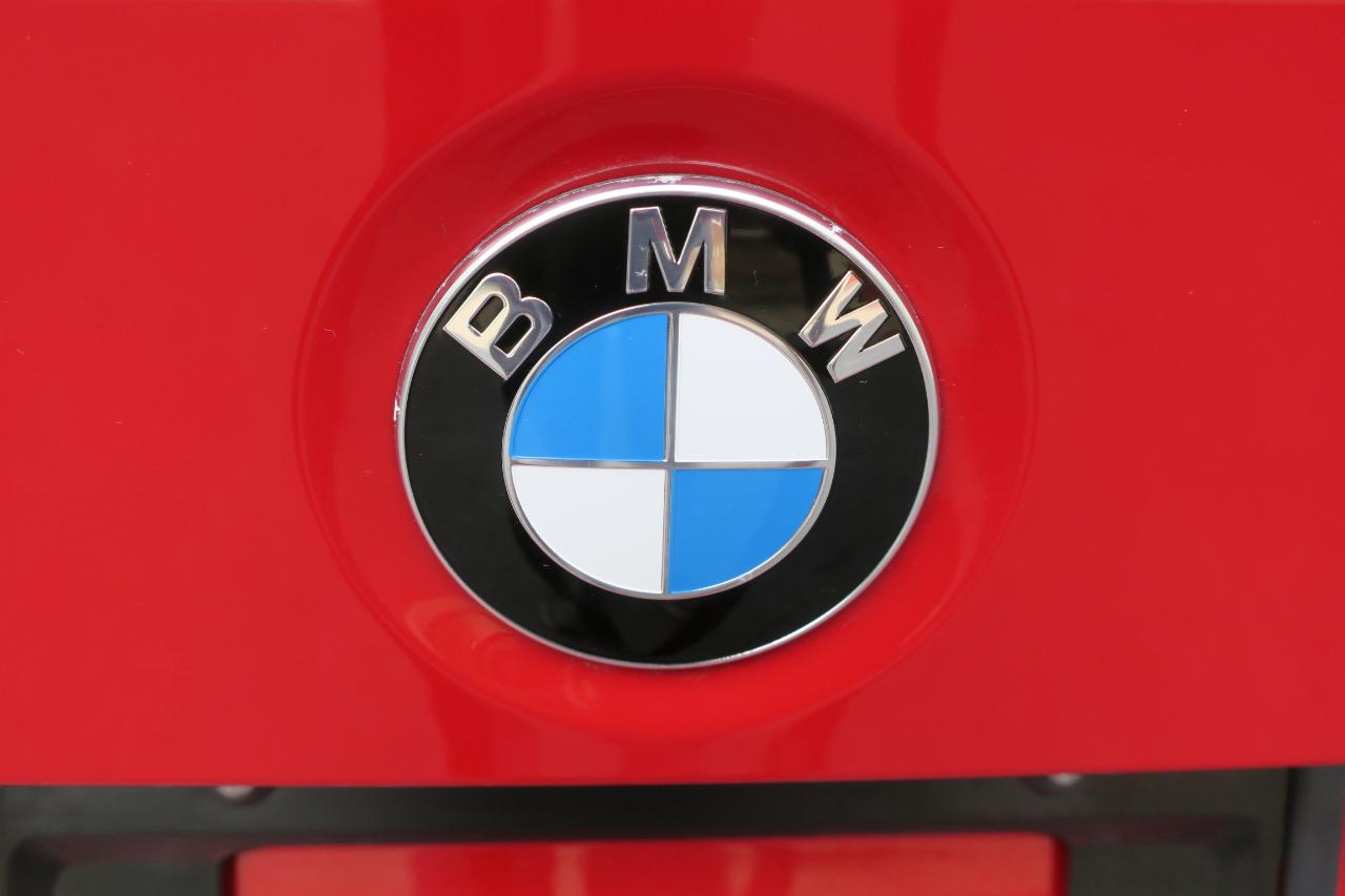 BMW 3-Series 320i xDrive Sedan 2016