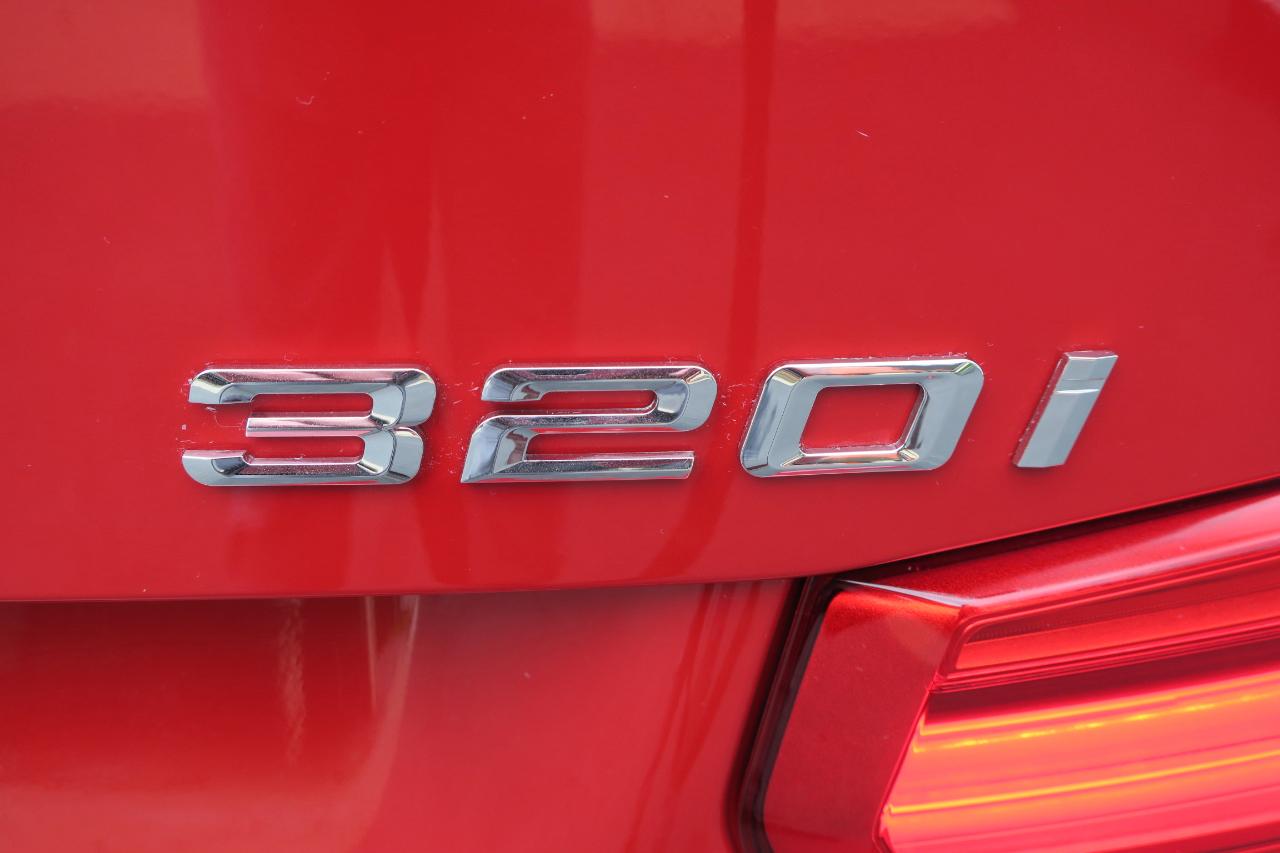 BMW 3-Series 320i xDrive Sedan 2016
