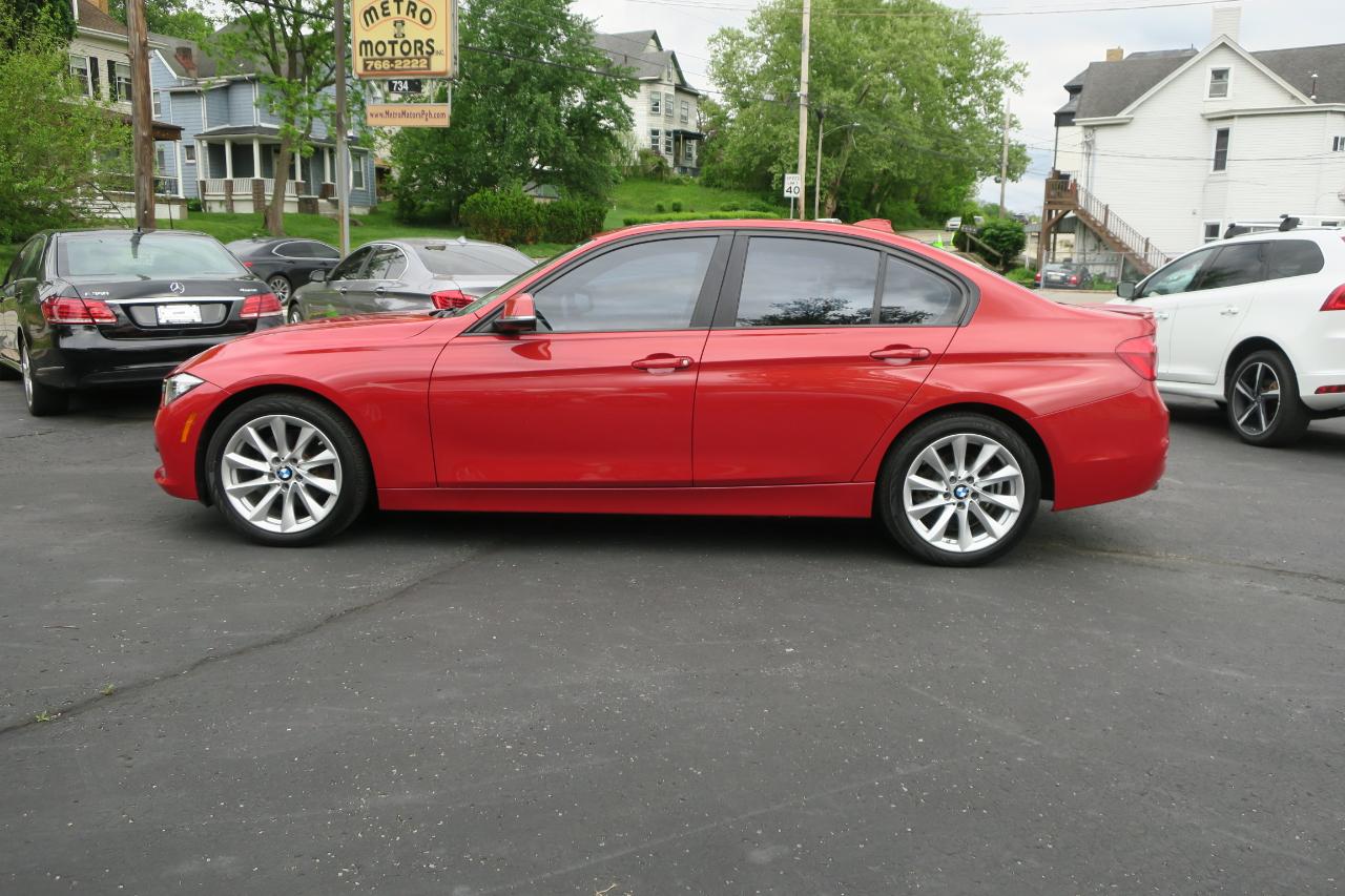 BMW 3-Series 320i xDrive Sedan 2016