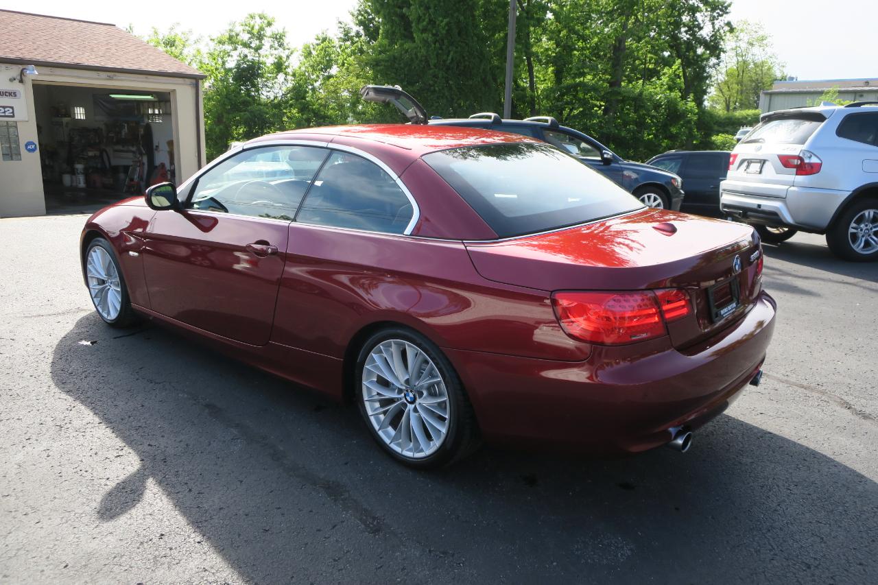 BMW 3-Series 335i Convertible 2011