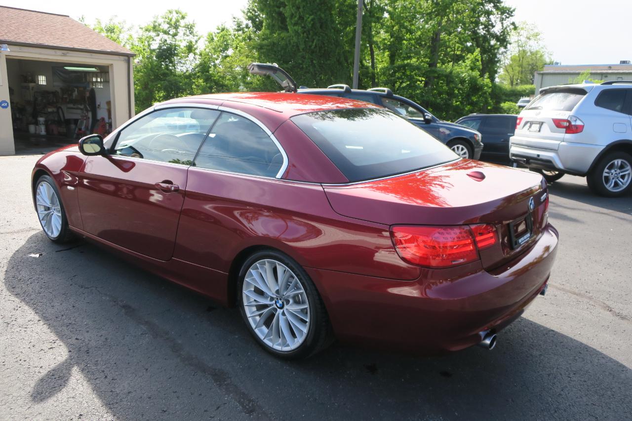 BMW 3-Series 335i Convertible 2011