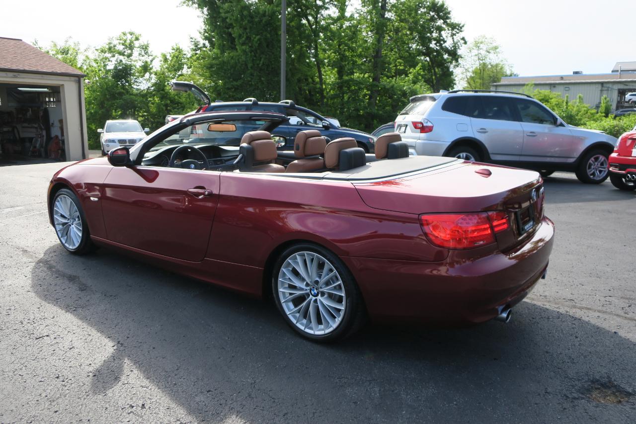 BMW 3-Series 335i Convertible 2011