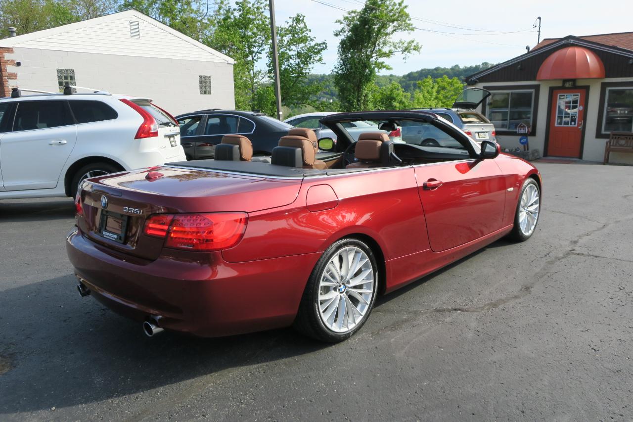 BMW 3-Series 335i Convertible 2011