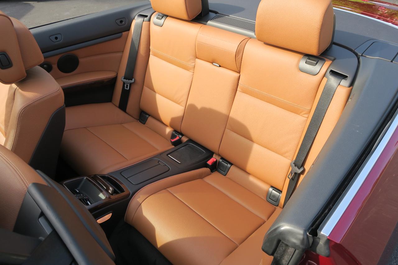 BMW 3-Series 335i Convertible 2011
