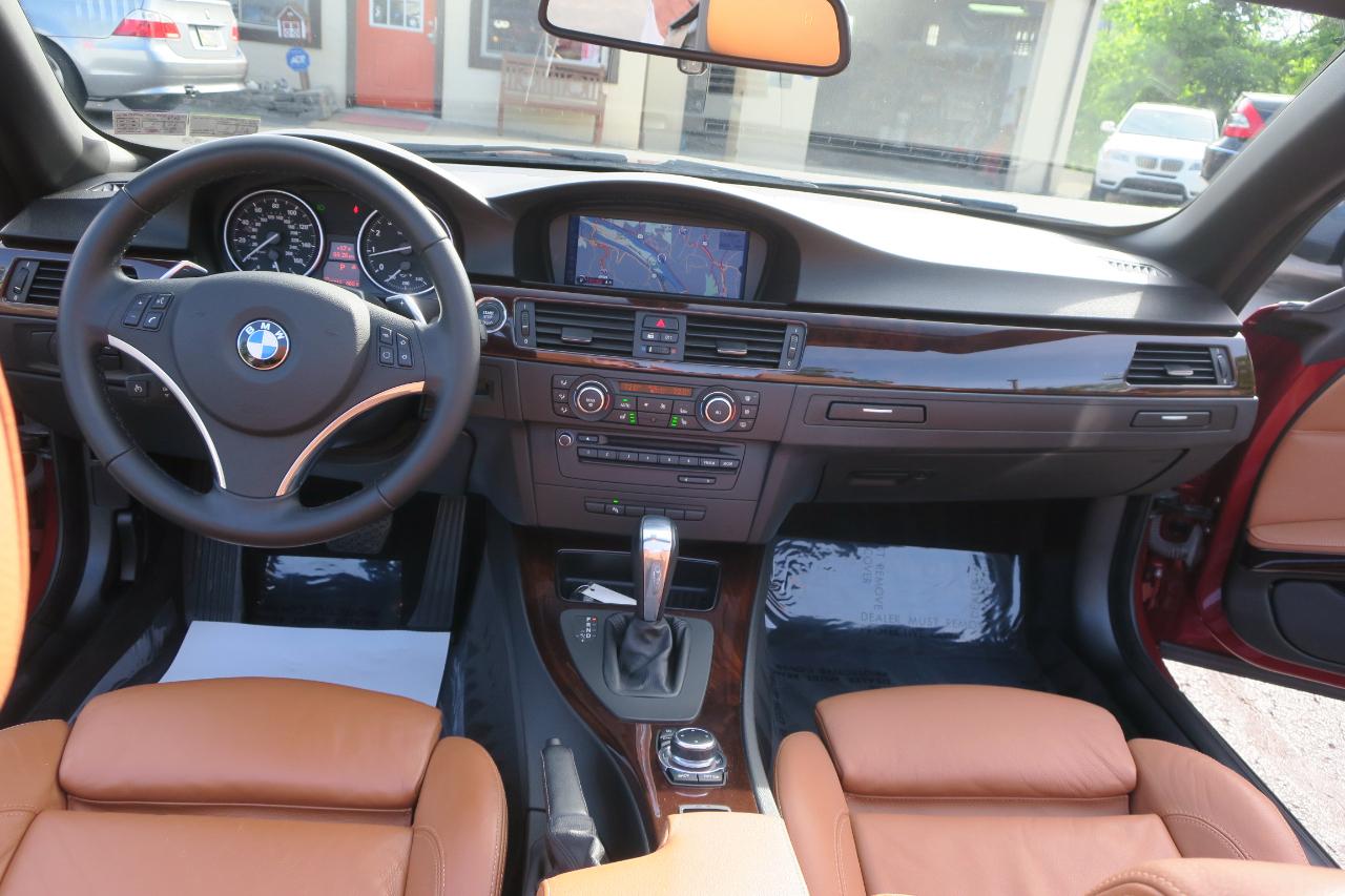 BMW 3-Series 335i Convertible 2011