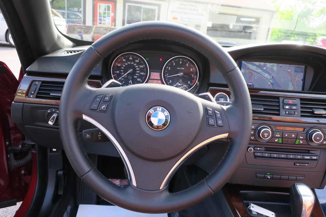 BMW 3-Series 335i Convertible 2011