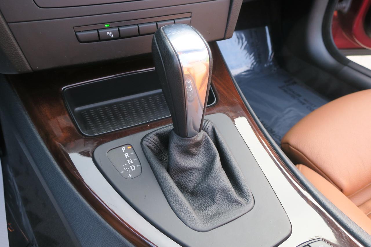 BMW 3-Series 335i Convertible 2011