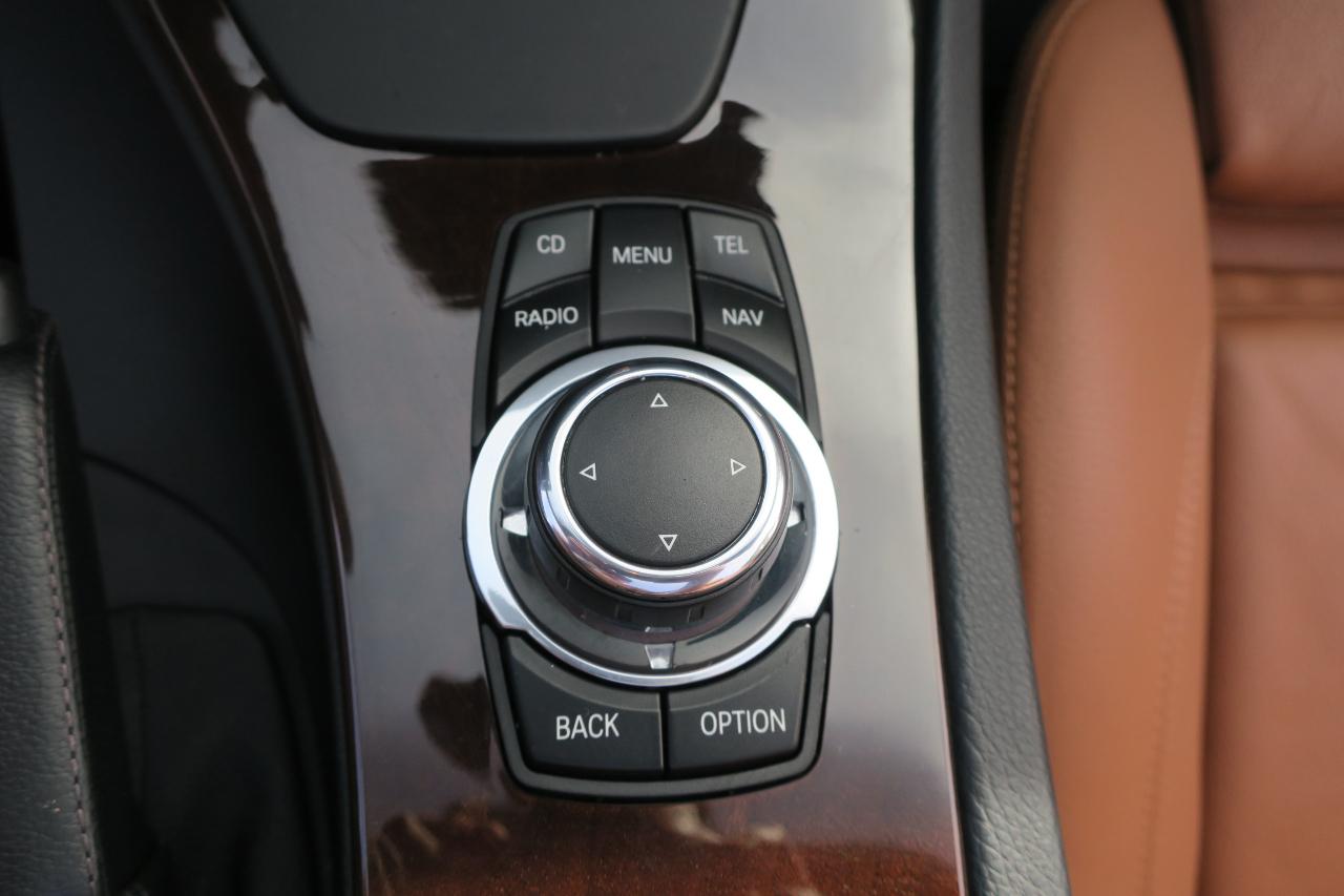 BMW 3-Series 335i Convertible 2011