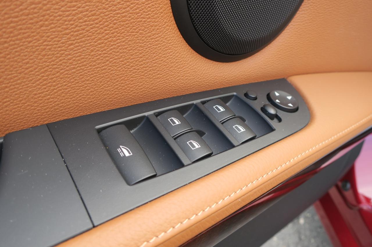 BMW 3-Series 335i Convertible 2011