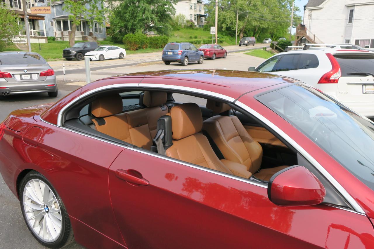 BMW 3-Series 335i Convertible 2011