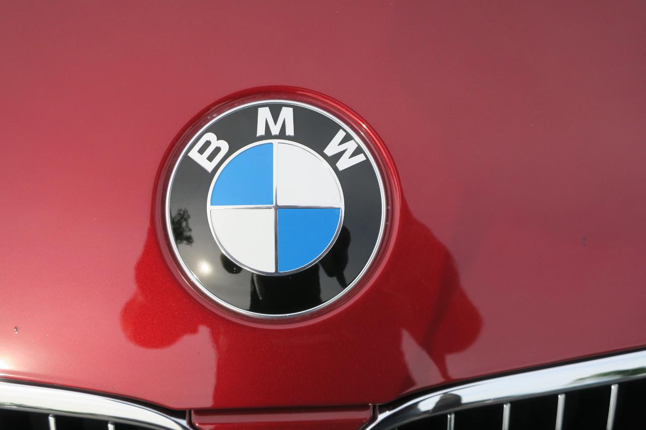 BMW 3-Series 335i Convertible 2011