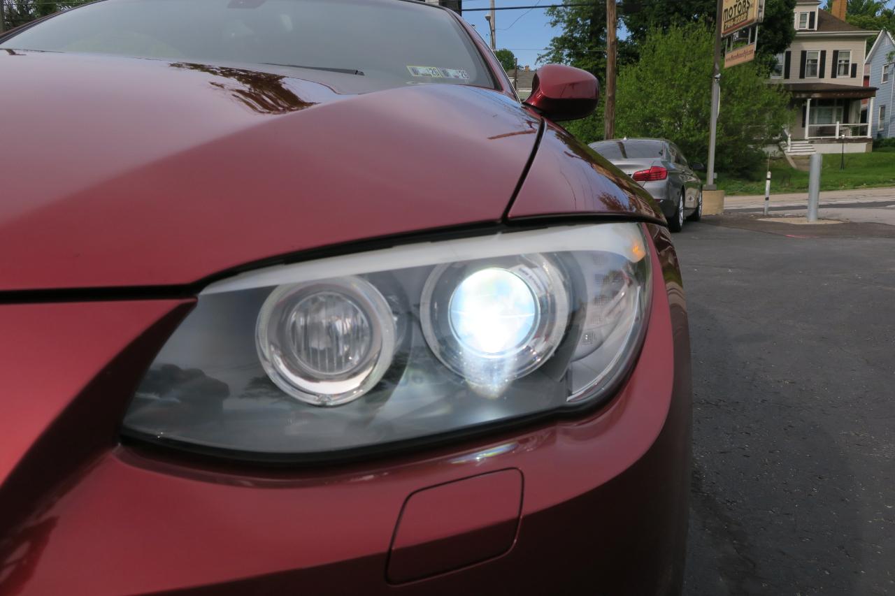 BMW 3-Series 335i Convertible 2011