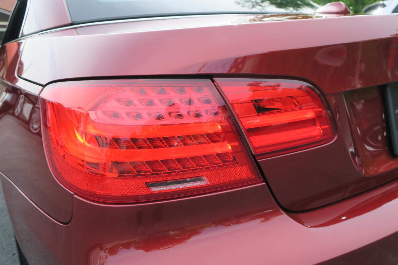 BMW 3-Series 335i Convertible 2011