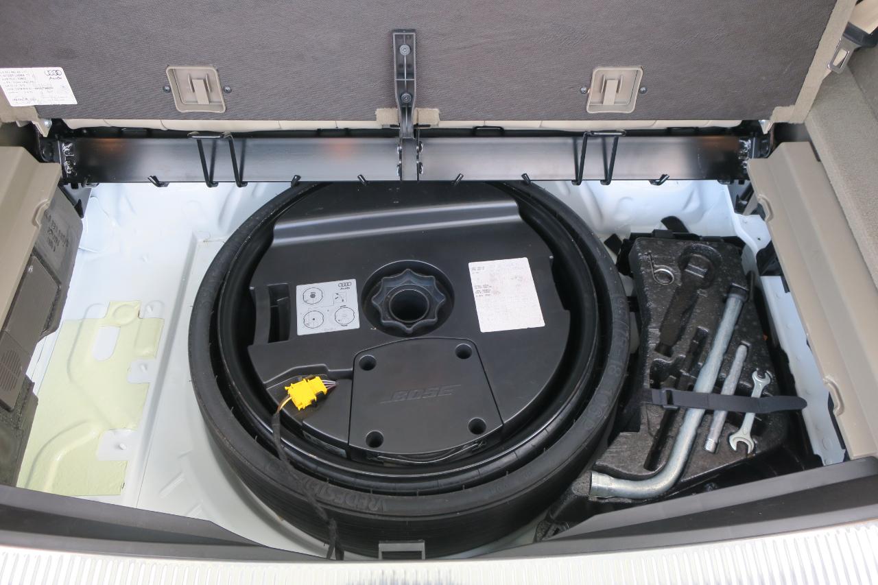 Audi Q7 3.0 Premium Plus quattro 2011