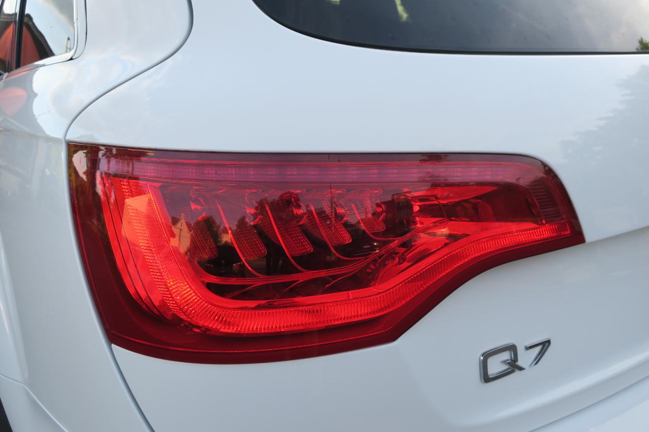 Audi Q7 3.0 Premium Plus quattro 2011
