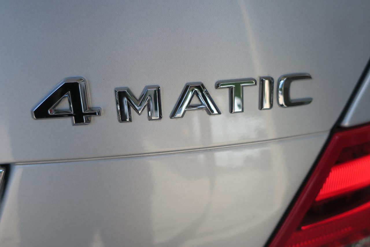 Mercedes-Benz C-Class C300 4MATIC Luxury Sedan 2012